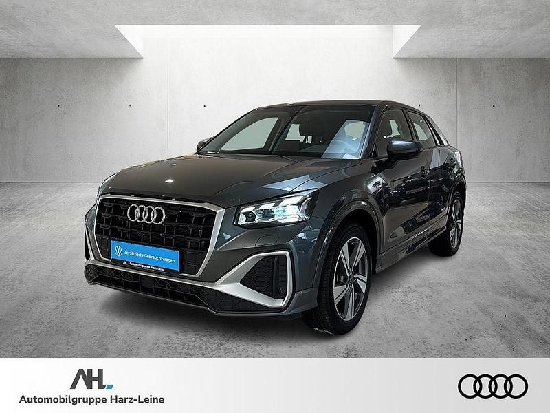 Grau Gebraucht 2024 Audi Q2 S-Line SUV | 34.320 € (Teuer) - Bild 1/4