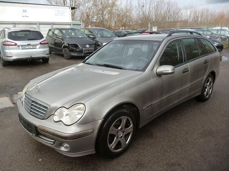 Gebraucht Mercedes C200 163 PS (119 kW) 2004 Grau Kombi