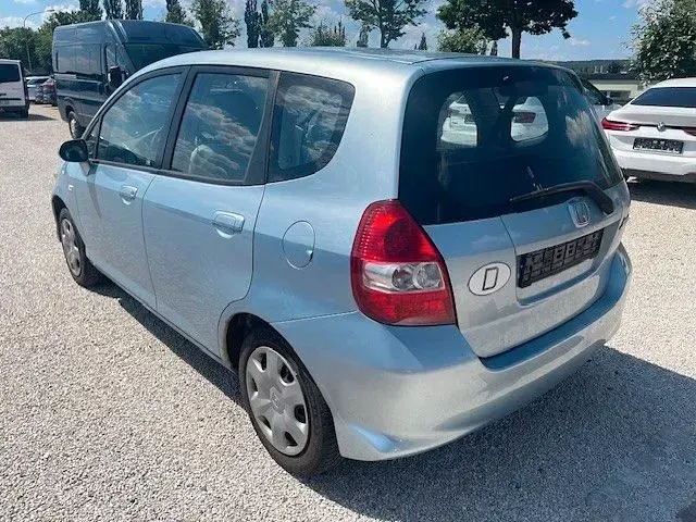 Gebraucht Honda Jazz Cool 77 PS (56 kW) 2008 Blau Kleinwagen
