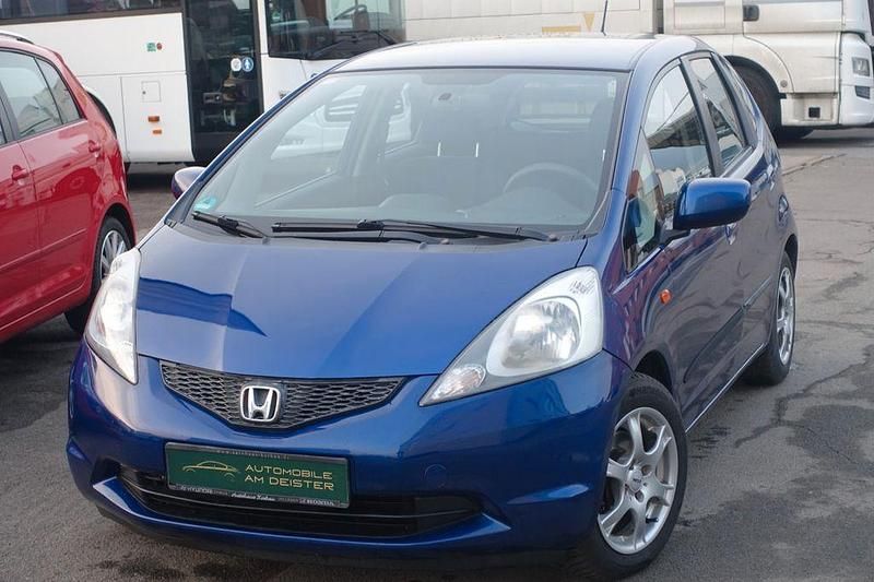 Gebraucht Honda Jazz 90 PS (66 kW) 2009 Blau Kleinwagen