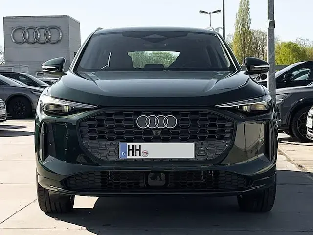 Gebraucht Audi Q5 Sport 204 PS (150 kW) 2025 Grün SUV