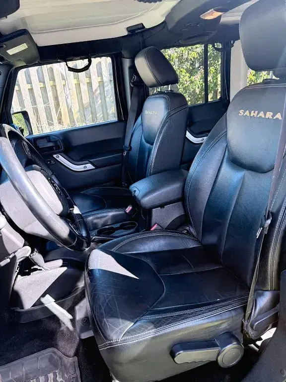 Gebraucht Jeep Wrangler Unlimited 200 PS (147 kW) 2014 Schwarz SUV