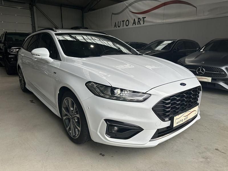 Weiß Gebraucht 2020 Ford Mondeo ST-Line Kombi | 17.990 € (Etwas zu teuer) - Bild 1/4