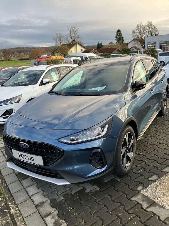 Nowe Ford Focus Active 125 KM (91 kW) 2025 Niebieski Kombi