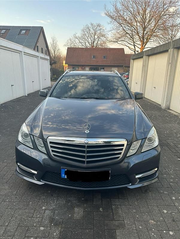 Gebraucht 2013 Mercedes E350 Kombi | 5.500 € (Superpreis) - Bild 1/4