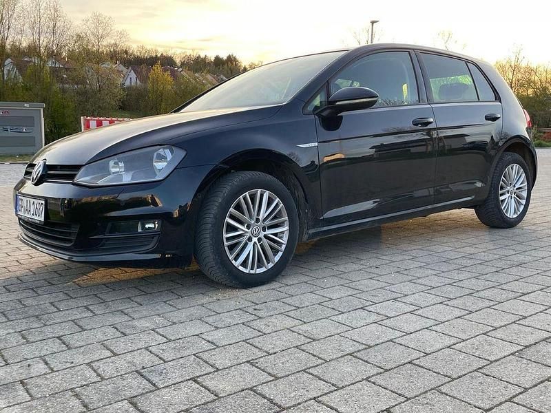 Gebraucht VW Golf VII Cup 86 PS (63 kW) 2014 Schwarz Limousine