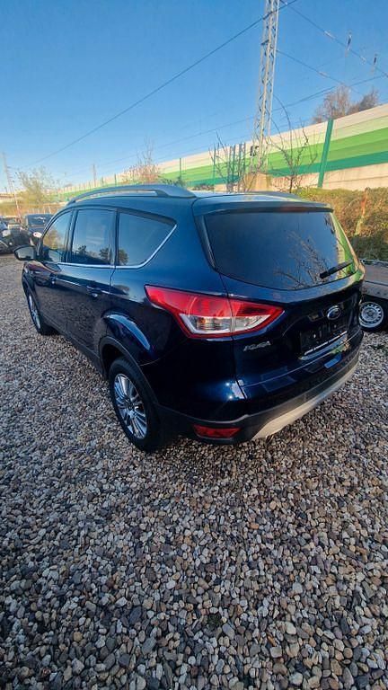 Gebraucht Ford Kuga Titanium 150 PS (110 kW) 2013 Blau SUV