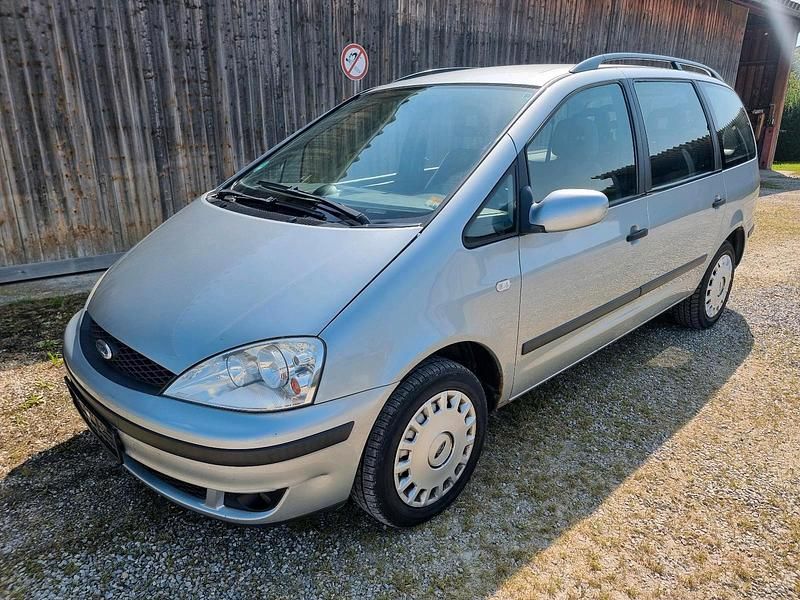 Silber Gebraucht 2003 Ford Galaxy Van / Kleinbus | 1.690 € (Fairer Preis) - Bild 1/4