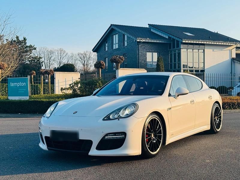 Gebraucht Porsche Panamera 4S Sport 400 PS (294 kW) 2011 Weiß Limousine