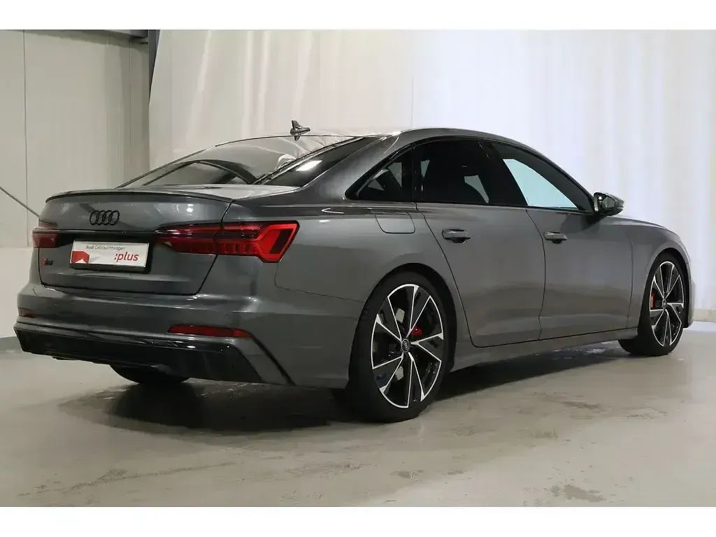Gebraucht Audi S6 Ambiente 253 PS (186 kW) 2025 Grau Limousine