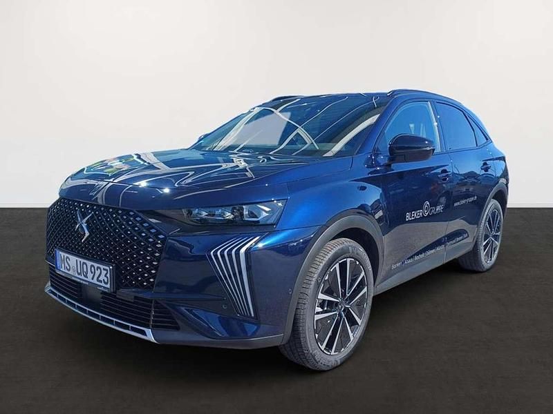 Saphir blau met. Gebraucht 2025 DS Automobiles DS7 Crossback SUV | 40.990 € - Bild 1/4