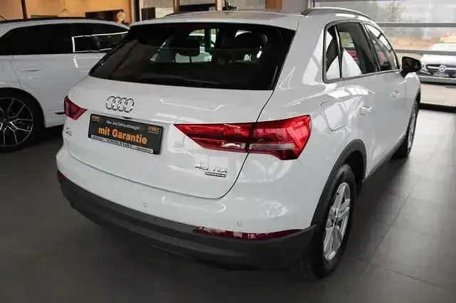 Gebraucht Audi Q3 Basis 200 PS (147 kW) 2022 Weiß SUV