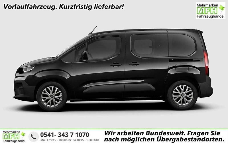 Neu Fiat Doblò 101 PS (74 kW) 2025 Cinema schwarz metallic Van / Kleinbus