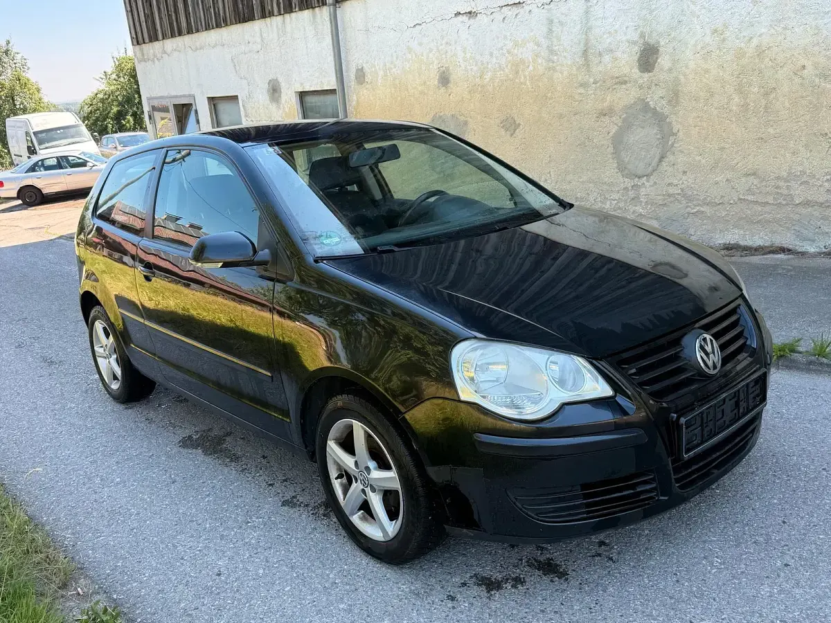Gebraucht VW Polo 54 PS (39 kW) 2006 Schwarz Kleinwagen