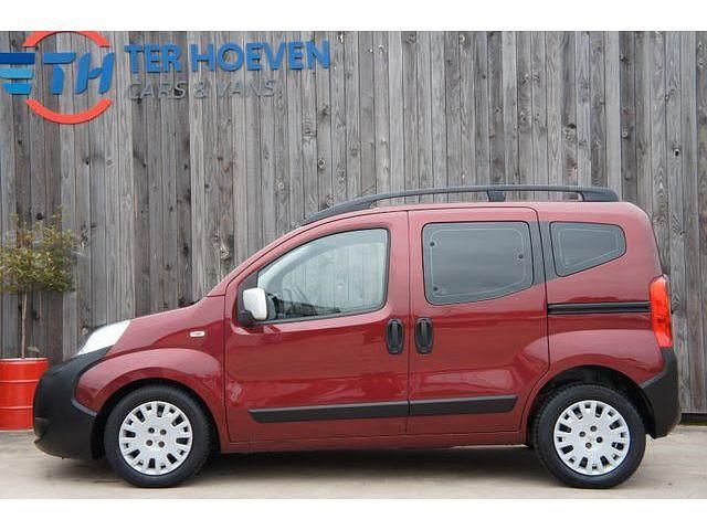 Gebraucht Peugeot TePee 75 PS (55 kW) 2012 Van / Kleinbus