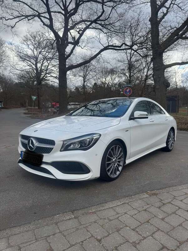 Gebraucht 2018 Mercedes CLA200 AMG line Coupé | 20.000 € (Fairer Preis) - Bild 1/4