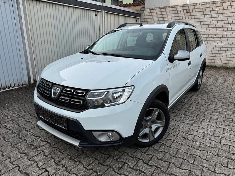 Weiß Gebraucht 2019 Dacia Logan MCV Kombi | 6.450 € (Guter Preis) - Bild 1/4