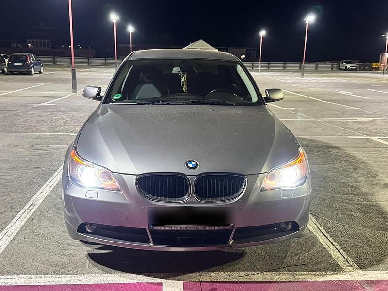 Gebraucht 2005 BMW 520 Kleinwagen | 6.000 € (Fairer Preis) - Bild 1/4