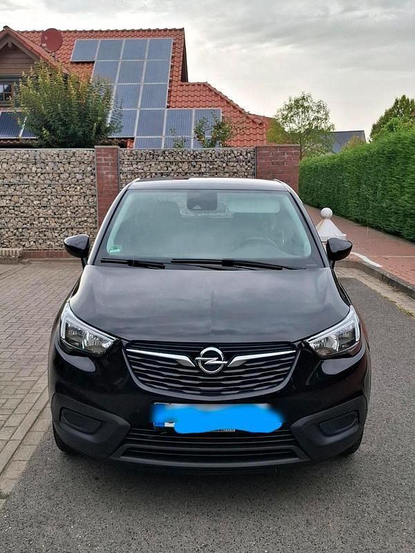 Schwarz Gebraucht 2018 Opel Crossland X SUV | 9.999 € (Guter Preis) - Bild 1/4