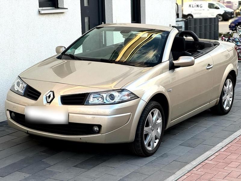 Gebraucht Renault Mégane Cabriolet 110 PS (80 kW) 2010 Gold Cabrio