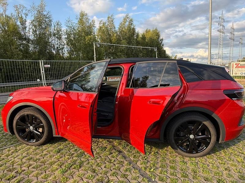 Rot Gebraucht 2022 VW ID.4 GTX SUV | 30.770 € (Superpreis) - Bild 1/4