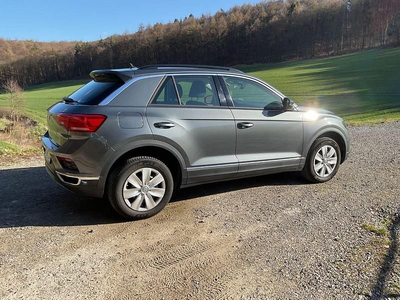 Gebraucht VW T-Roc Style 110 PS (80 kW) 2018 Grau SUV