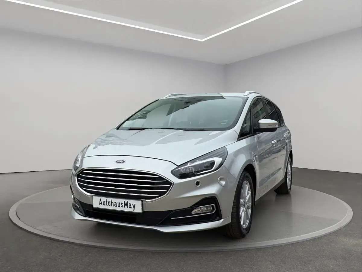 Używany Ford S-MAX Trend 190 KM (139 kW) 2020 Srebrny Minivan