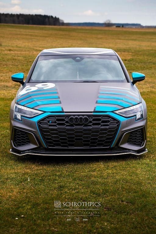 Gebraucht Audi S3 Ambiente 400 PS (294 kW) 2021 Grün Limousine