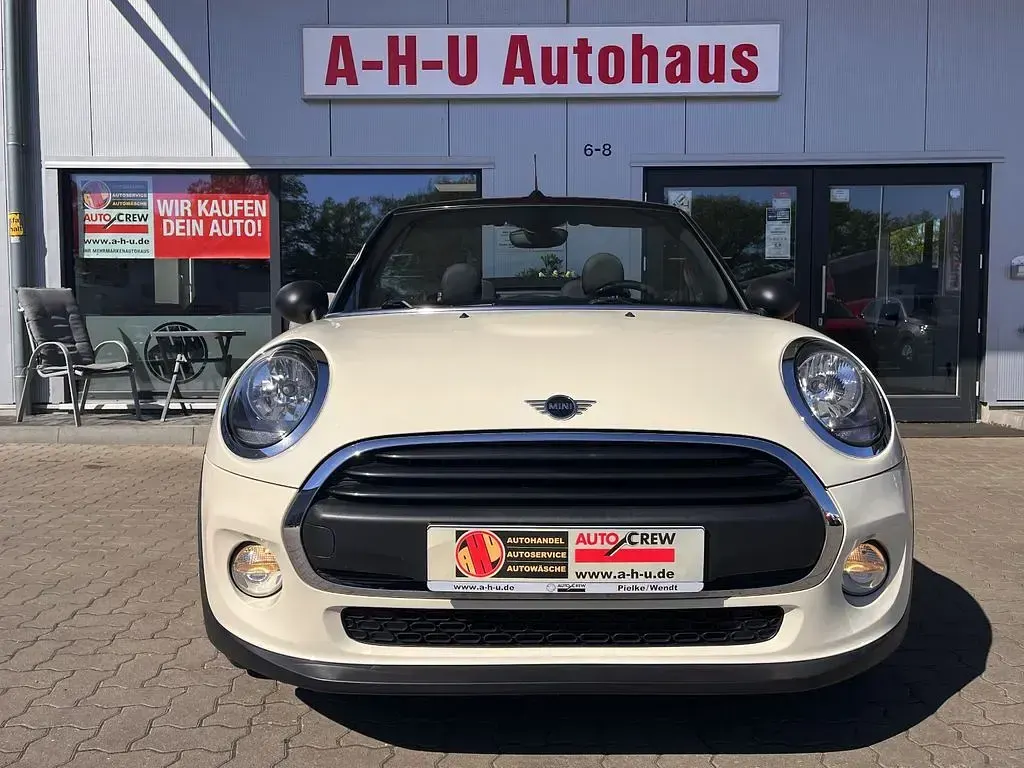 Gebraucht Mini Cooper Cabriolet 102 PS (75 kW) 2019 Weiß Cabrio