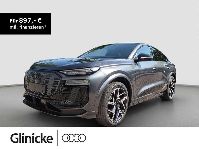 Grau Neu 2025 Audi Q6 Sportback e-tron Ambiente SUV | 83.900 € - Bild 1/3