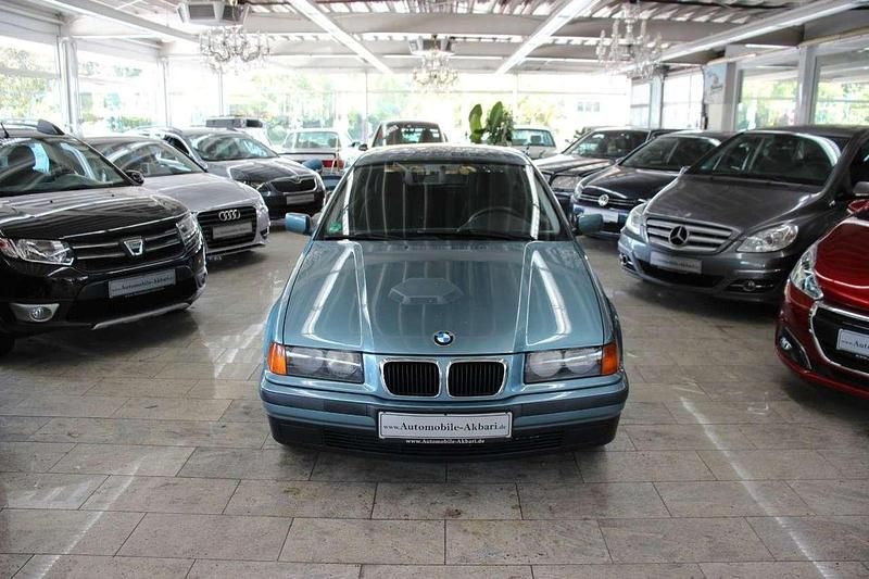 Gebraucht BMW 316 102 PS (75 kW) 1998 Grün Coupé