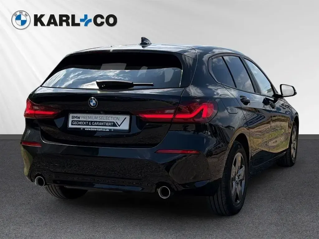 Gebraucht BMW 118 Advantage 150 PS (110 kW) 2023 Schwarz Limousine