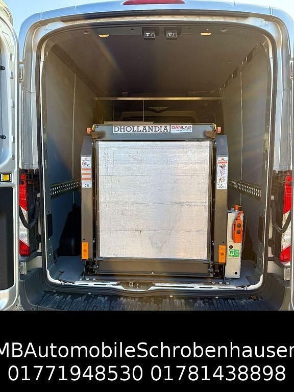 Gebraucht Ford Transit Trend 170 PS (125 kW) 2017 Polarsilber metallic Van / Kleinbus