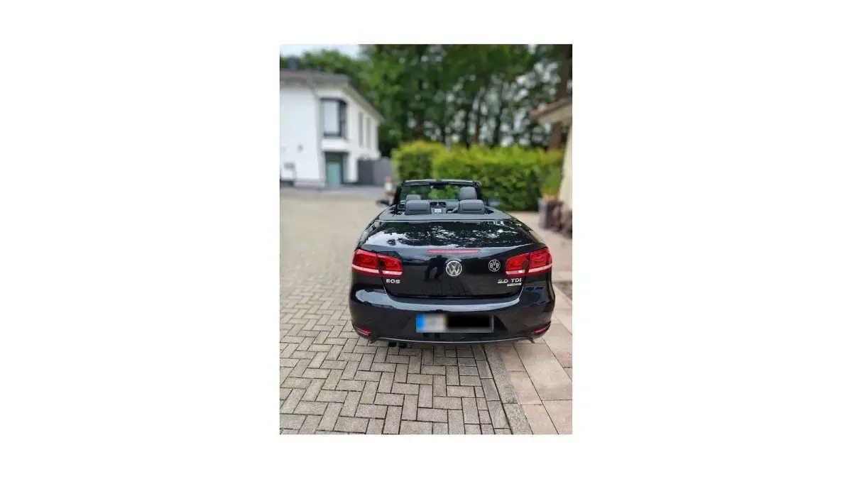 Gebraucht VW Eos Sport 140 PS (102 kW) 2012 Schwarz Cabrio
