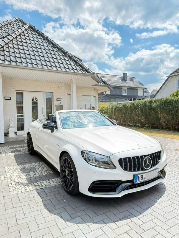 Weiß Gebraucht 2020 Mercedes C63S AMG Cabrio | 79.600 € (Etwas zu teuer) - Bild 1/4