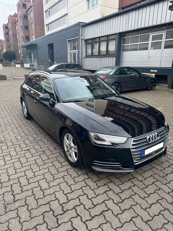 Gebraucht Audi A4 S-Line 150 PS (110 kW) 2017 Schwarz Kombi