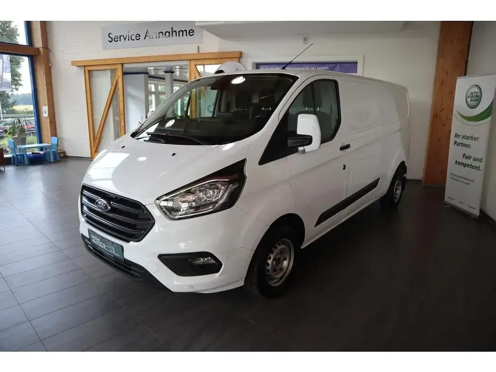 Gebraucht Ford Transit Custom 131 PS (96 kW) 2021 Frostweiß Limousine