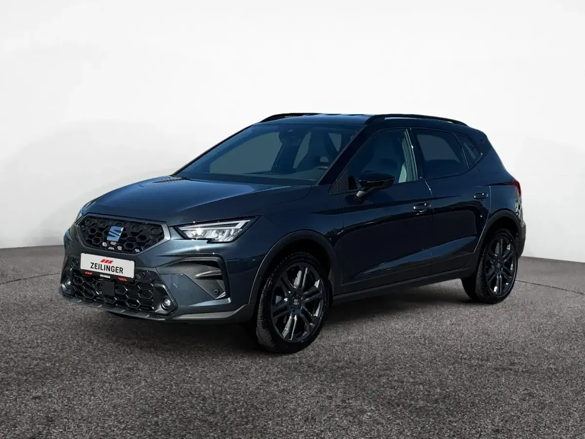 Gebraucht Seat Arona FR 116 PS (85 kW) 2026 Magnetic grau SUV