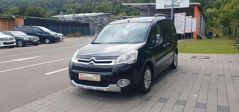 Lack onyx schwarz/deckende lac Gebraucht 2012 Citroën Berlingo SELECTION Van / Kleinbus | 6.790 € (Guter Preis) - Bild 1/4