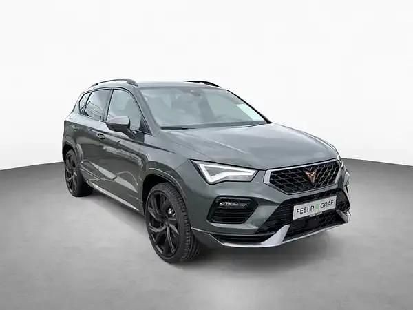 Neu Cupra Ateca 300 PS (220 kW) 2026 Grün SUV