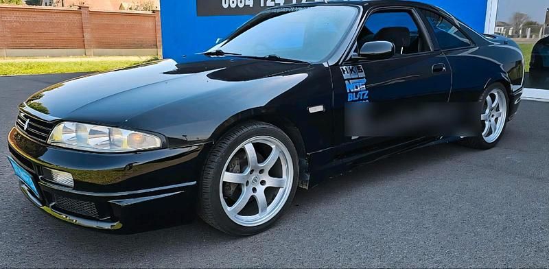 Schwarz Gebraucht 1993 Nissan Skyline Coupé | 29.990 € - Bild 1/4