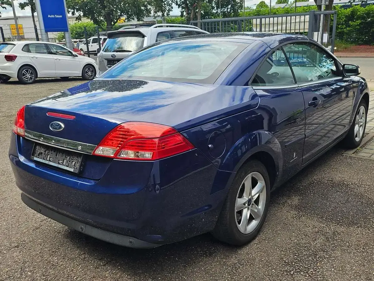 Occasion Ford Focus Cabriolet Titanium 145 ch (106 kW) 2009 Bleue Cabriolet