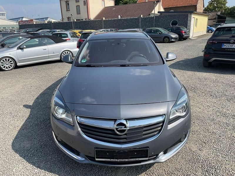 Gebraucht Opel Insignia Innovation 170 PS (125 kW) 2015 Karbon silber/shiny grey (m2) Kombi