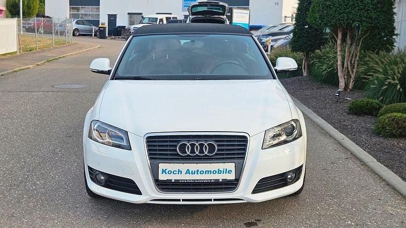 Weiß Gebraucht 2008 Audi A3 Cabriolet S-Line Cabrio | 11.999 € (Teuer) - Bild 1/4