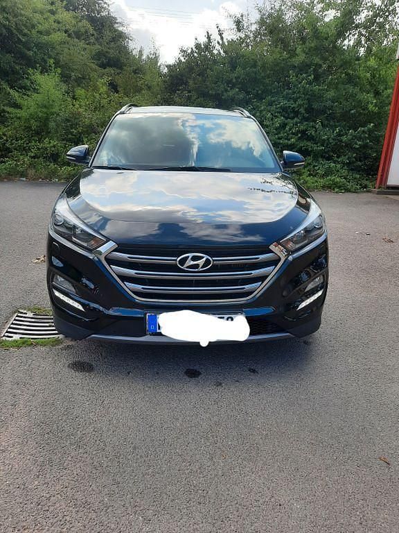 Schwarz Gebraucht 2016 Hyundai Tucson Premium SUV | 14.000 € (Guter Preis) - Bild 1/4