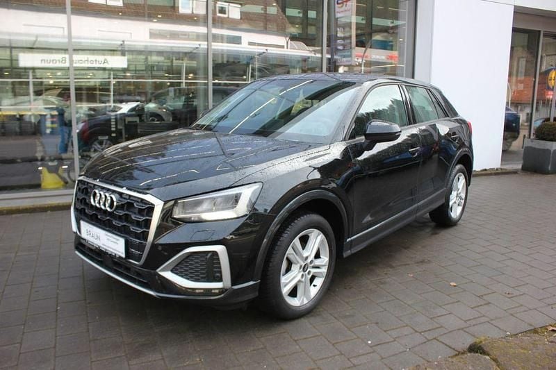 Second-hand Audi Q2 Advanced 150 CP (110 kW) 2023 Negru SUV