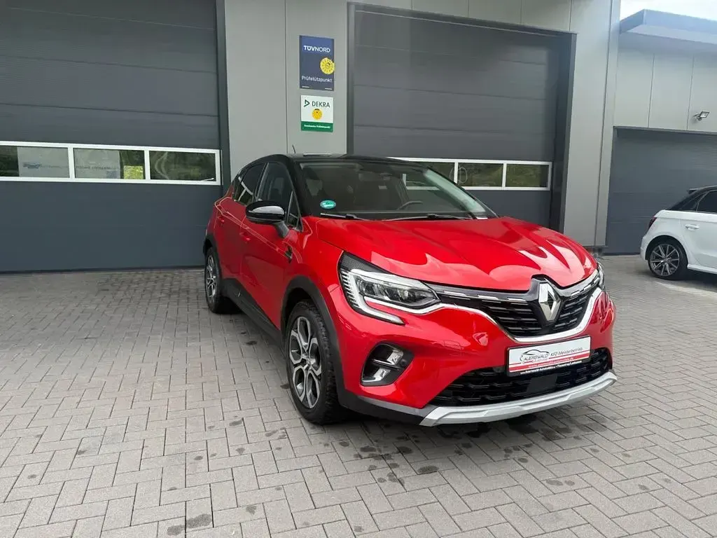 Gebraucht Renault Captur Intens 91 PS (66 kW) 2022 Rot SUV