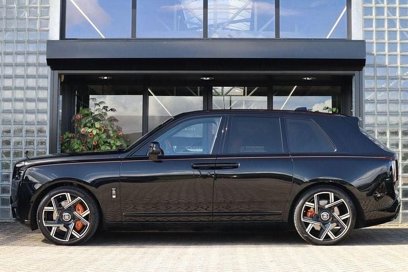 Gebraucht Rolls Royce Cullinan 600 PS (441 kW) 2025 Schwarz SUV