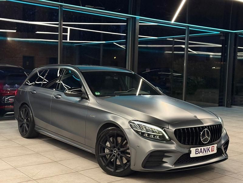 Grau Gebraucht 2019 Mercedes C43 AMG AMG Kombi | 34.990 € (Fairer Preis) - Bild 1/4
