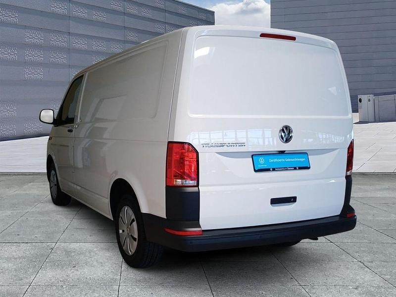 Gebraucht VW Transporter 110 PS (80 kW) 2024 Candyweiß Van